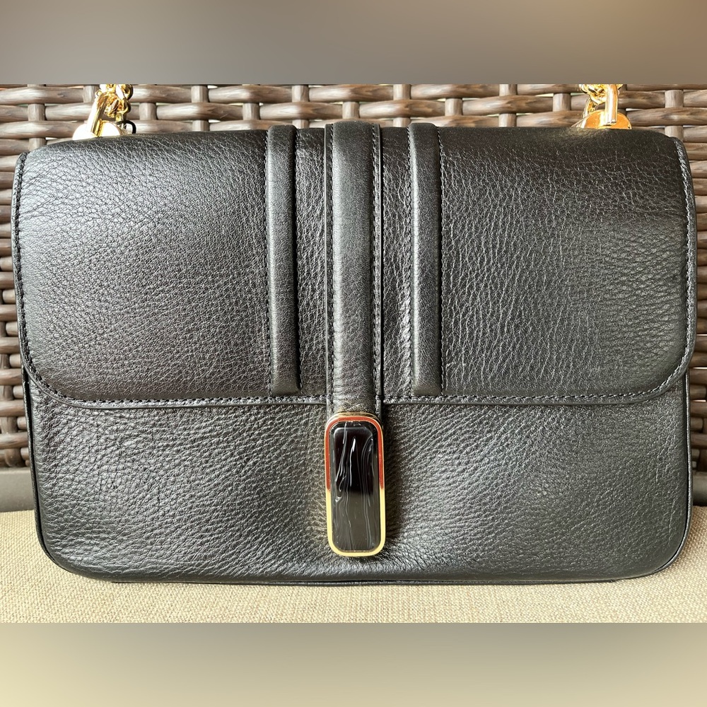 NWT Brahmin Rosalie Bag in BLACK GRYPHON 
PLS. READ ENTIRE DESCRIPTION & ZOOM IN